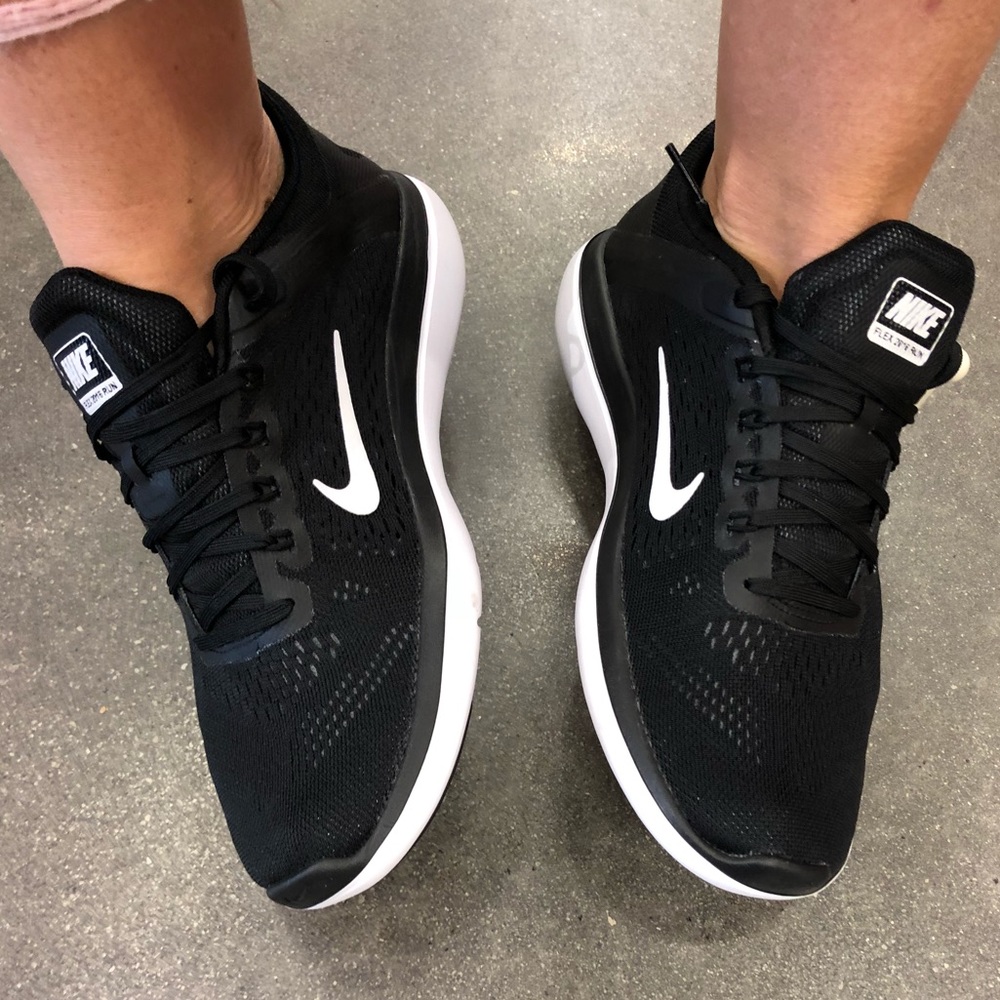 ⌚️Nike Flex Run⌚️New in a box⌚️Price firm - Picture 2 of 8